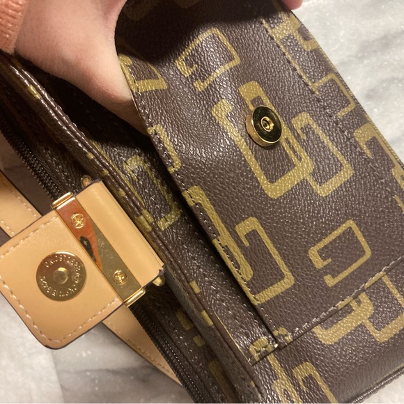 Guess y2k Vintage Monogram Mini Baguette Bag Purse Faux Leather Brown - Picture 9 of 10